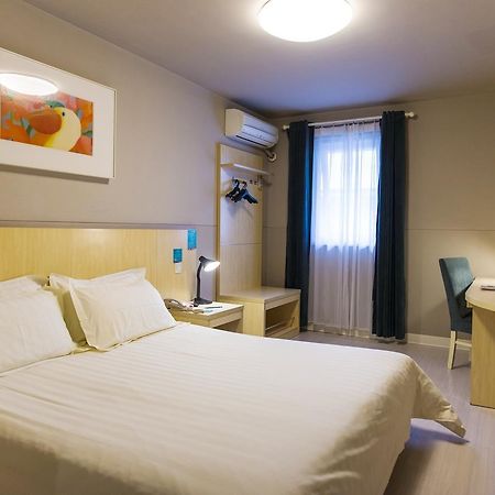 Jinjiang Inn Xianning Yinquan Avenue Hot Spring Hotel Exteriör bild