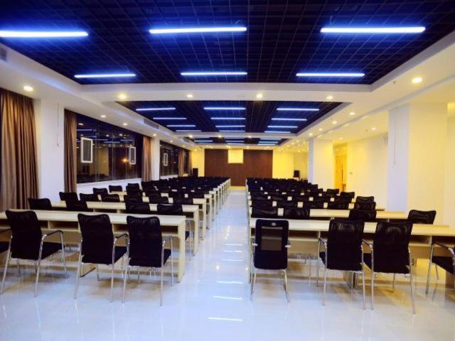 Jinjiang Inn Xianning Yinquan Avenue Hot Spring Hotel Exteriör bild