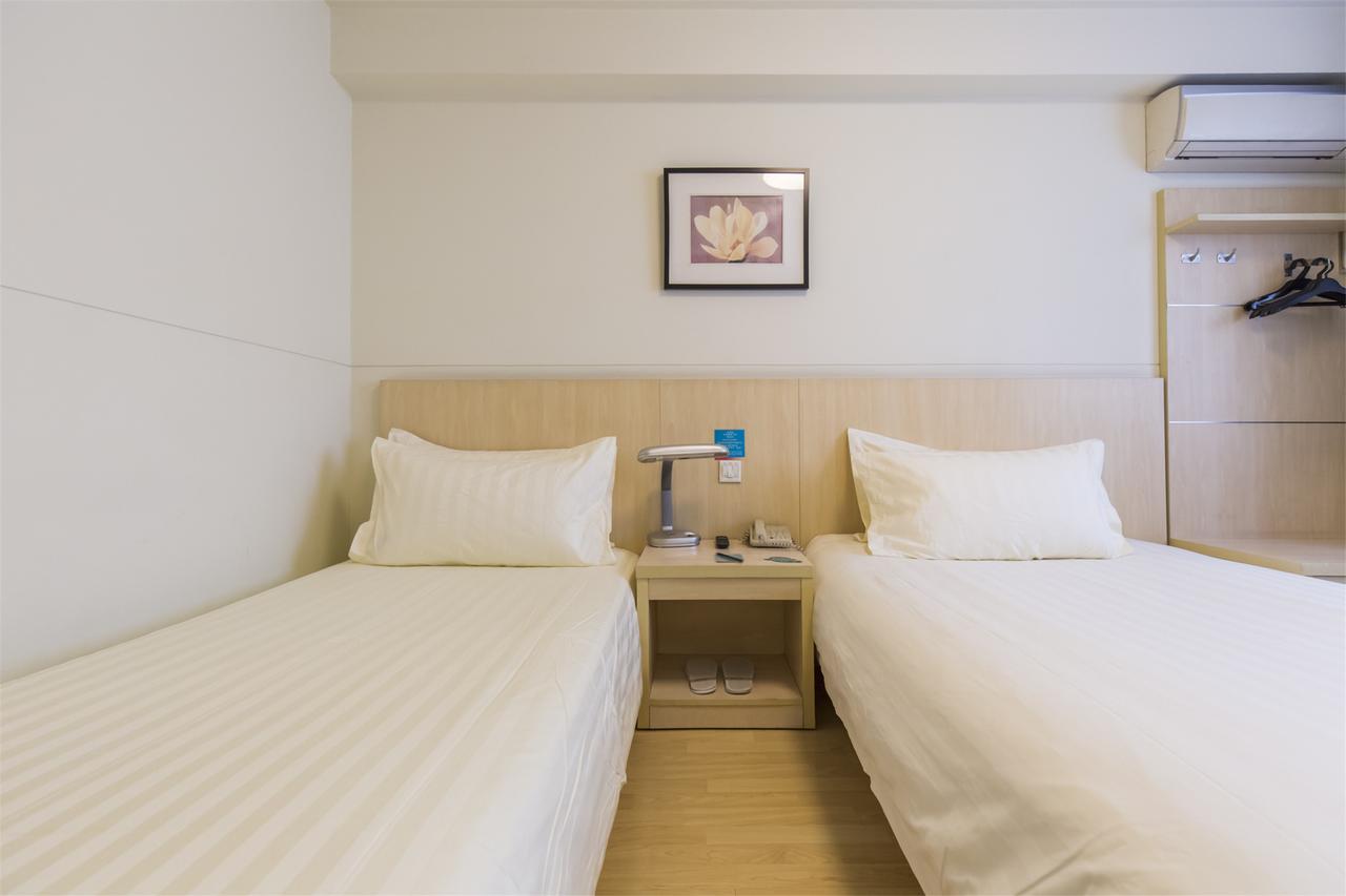 Jinjiang Inn Xianning Yinquan Avenue Hot Spring Hotel Exteriör bild