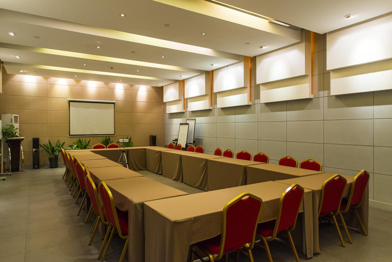 Jinjiang Inn Xianning Yinquan Avenue Hot Spring Hotel Exteriör bild